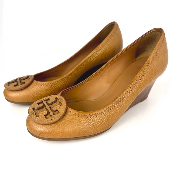 Tory Burch Sally Tumbled Leather Wedge Pump Royal Tan Brown Size 7.5 - Picture 1 of 13